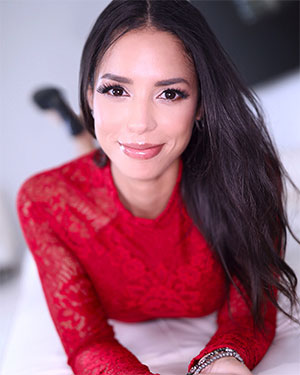 Jazmin Black Amateur Allure