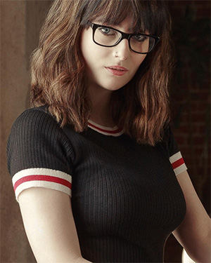Jessicalou The Sexy Librarian Suicidegirl