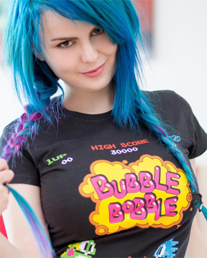 Reptyle suicide girl