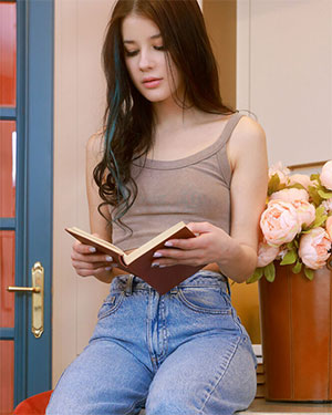 Viola Veber Weekend Bliss Met Art