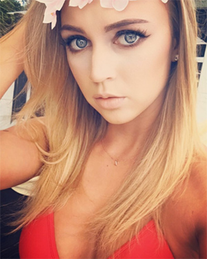 Zoey Taylor owns instagram