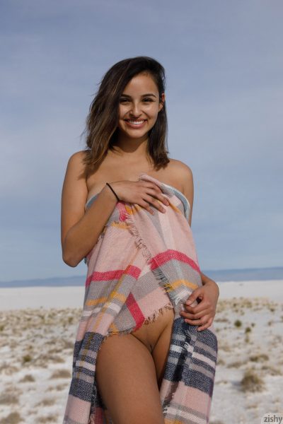 Alejandra Cobos White Sands Nude Zishy