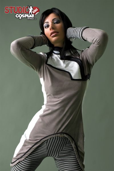 Alila Nude Captain Cosplay