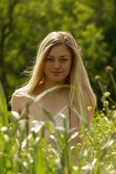 Amber Moore In Whitetail Trail Zishy