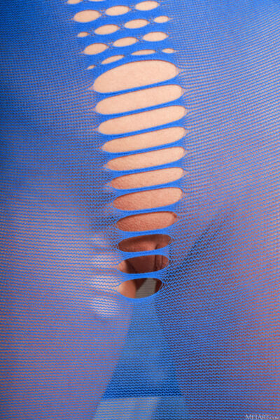 Ami Taylor Daring Dress Met Art