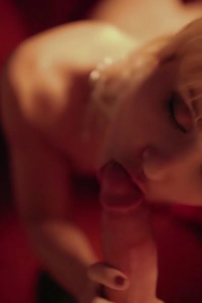 Ariel Rebel Blondie Blowjob