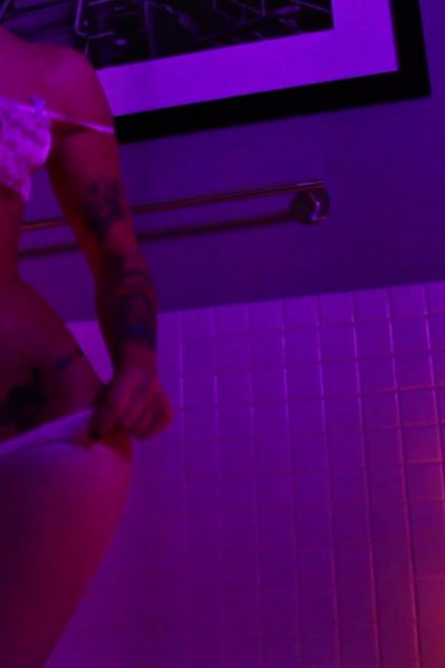 Ashlee Nova Vanishing Pants Premium Wins
