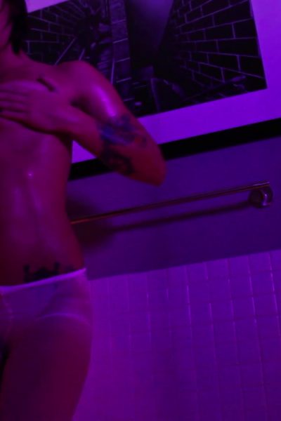 Ashlee Nova Vanishing Pants Premium Wins