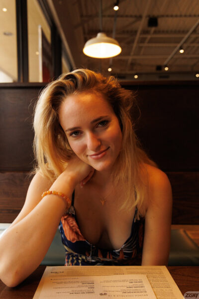 Athena Fleurs Breakfast Baby Zishy