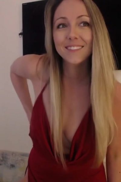 Brooke Marks Ravishing In Red Camshow