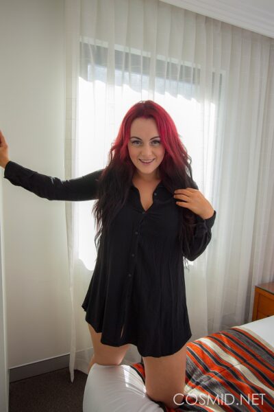 Chikita Jones Chikita On The Bed Cosmid