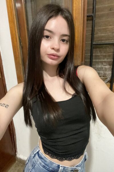 Daisy Joness Jeans And Ass Onlyfans
