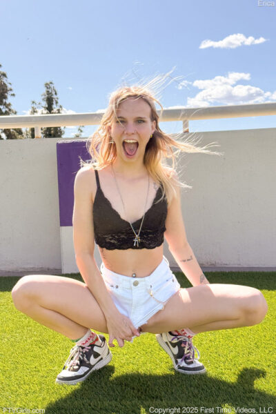 Erica Candfield Parking And Vibrator FTV Girls