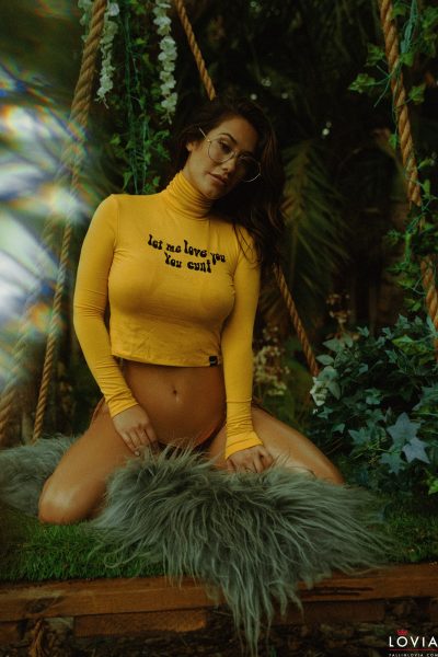 Eva Lovia 70s Babe