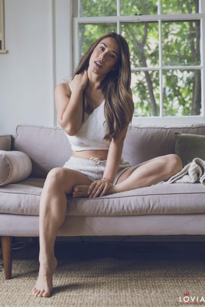 Eva Lovia Sofa