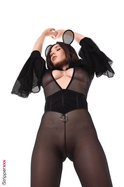 Eve Sweet When The Cats Away IStripper
