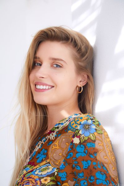 Freya Mayer Soft Spell Met Art