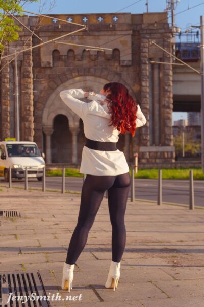 Jeny Smith Street Chic