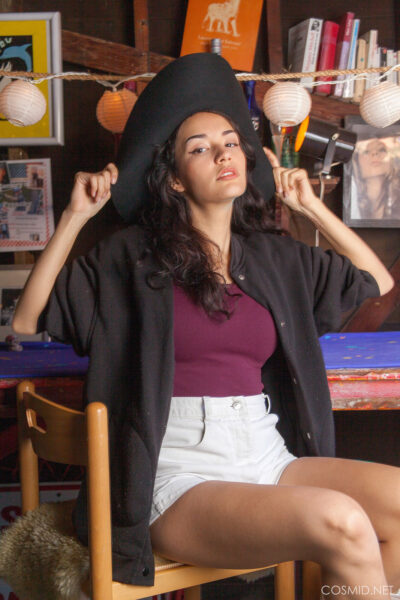 Jessem Takes It Off In Her Garage Cosmid