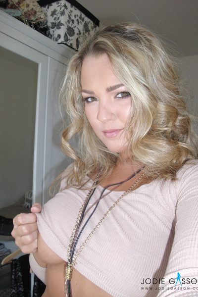Jodie Gasson Candid