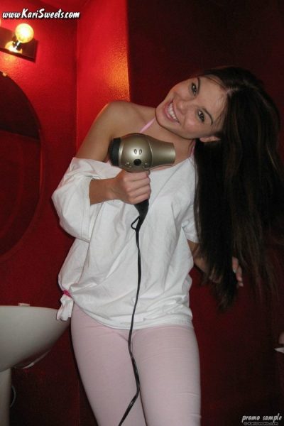 Kari Sweets Caught On The Toilet