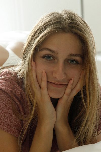 Katherine Prerija Uses Windows Zishy