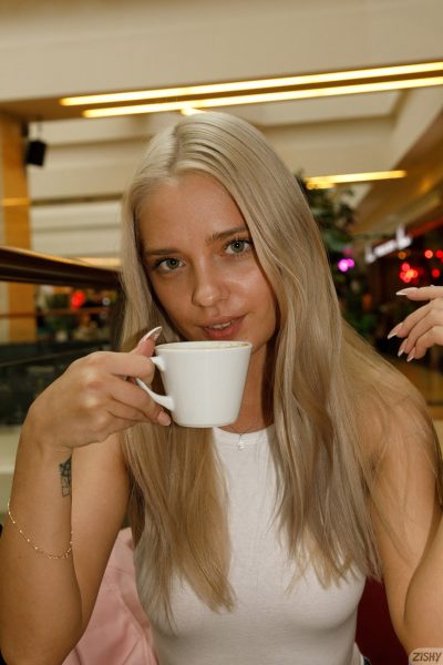 Katya Nesterova Moscow Meat Up Zishy