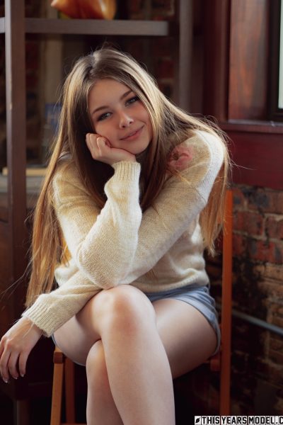 Lana Lea Sweater Girl This Years Model