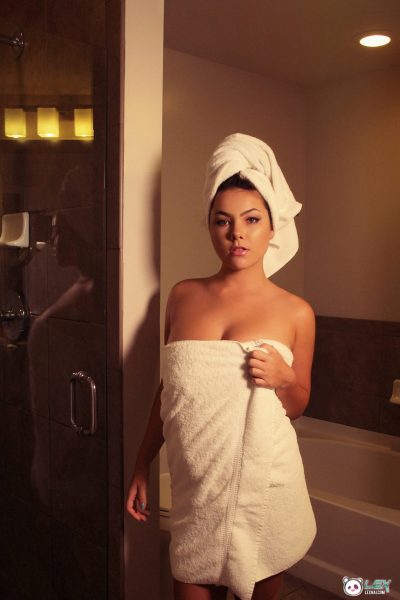 Lex Nai Two Towels