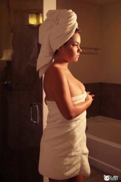 Lex Nai Two Towels