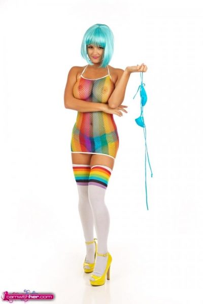 Luna Lynn Rainbow Chick