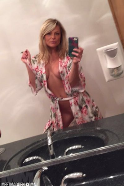 Meet Madden Roses Naked Selfies