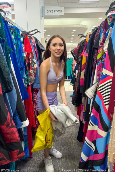 Mia River Tight Mall Wear FTV Girls