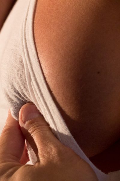 Nikki Sims Groped In Bed