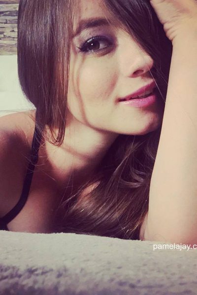 Pamela Jay Sexy Selfies