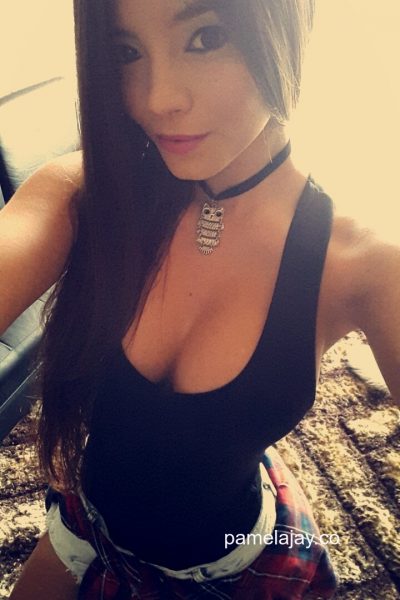 Pamela Jay Sexy Selfies