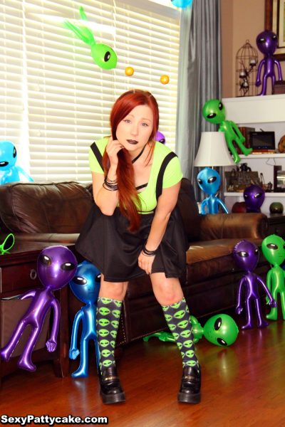 Pattycake Sexy Alien Invasion