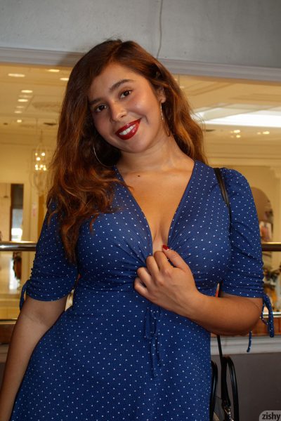 Sabrina Reyes Passion Zishy