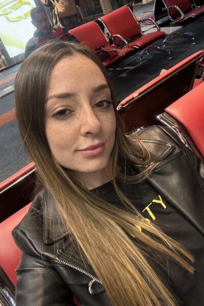 Saracore Self Shot Babe Onlyfans
