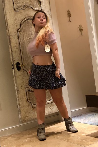 Sexy Pattycake Candid Selfies and Nudes