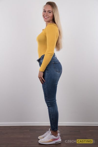 Silvie 2082 Czech Casting