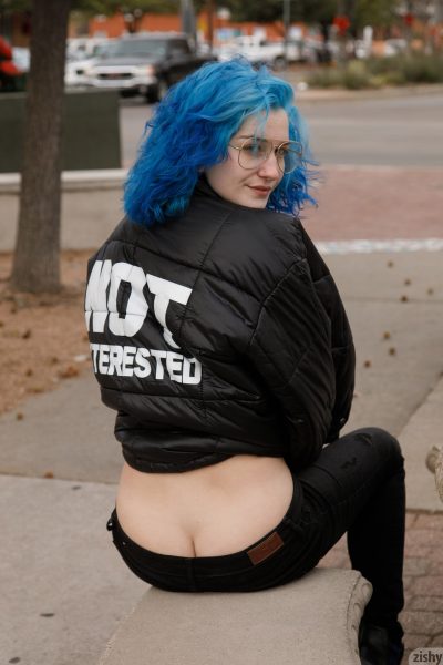 Skye Blue Blue Haired Flasher Zishy