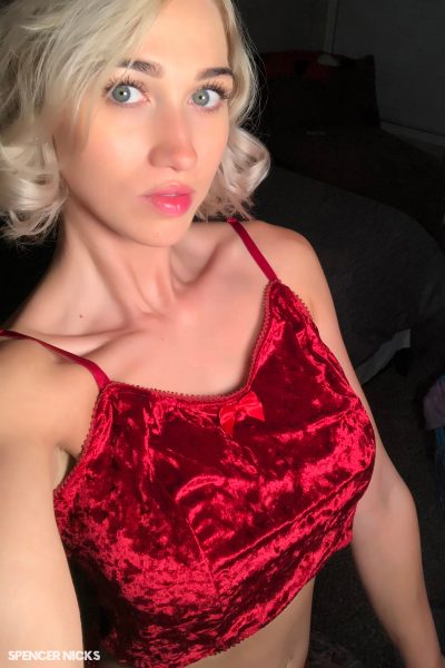 Spencer Nicks Velvet Bombshell