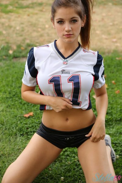 Stella Xo Football Babe