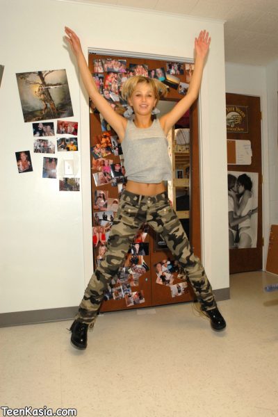 Teen Kasia