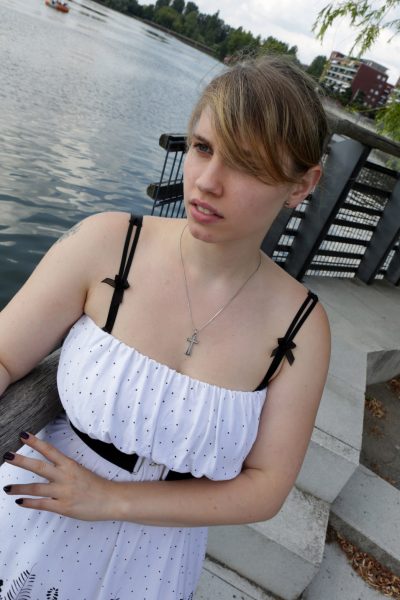 Ute Cute and Curvy Ersties