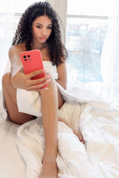 Valery Ponce Cozy Place Watch4Beauty