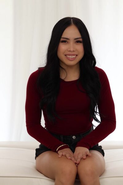 Vivienne Vo Newcomer Net Video Girls